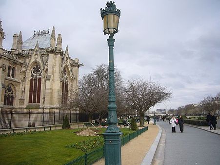 P2370295