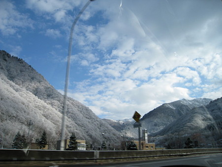 01県境