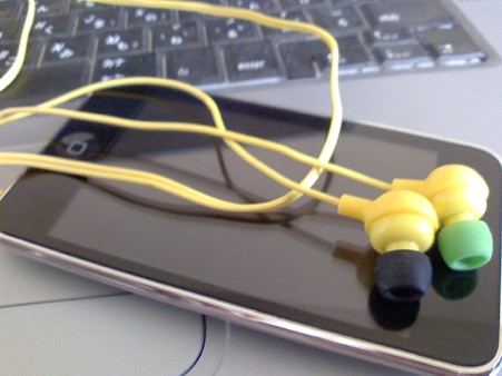 ELECOM 72より