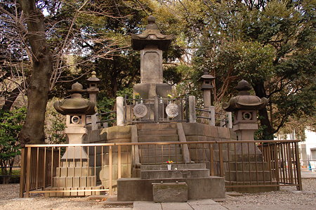彰義隊の墓
