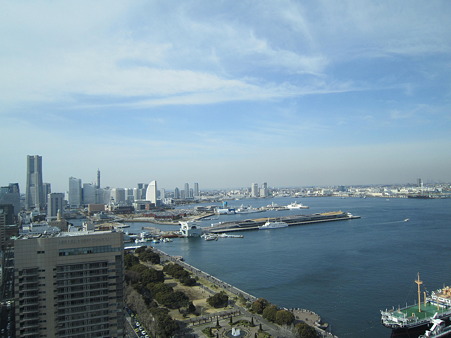 横浜マリンタワー展望台からの眺め