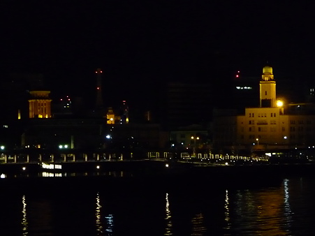 100207-横浜三塔夜景