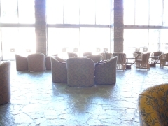 ラウンジ