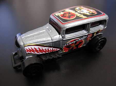 02_Hot Wheels