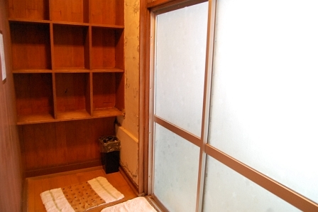脱衣所は寒い