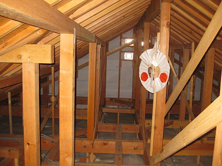屋根裏