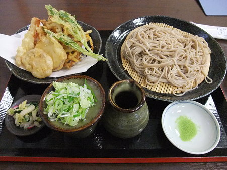 蕎麦:道の駅・蕎麦の郷らっせいみさと